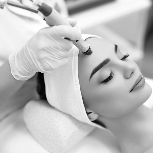 Top reasons to choose medical facials over spa facials