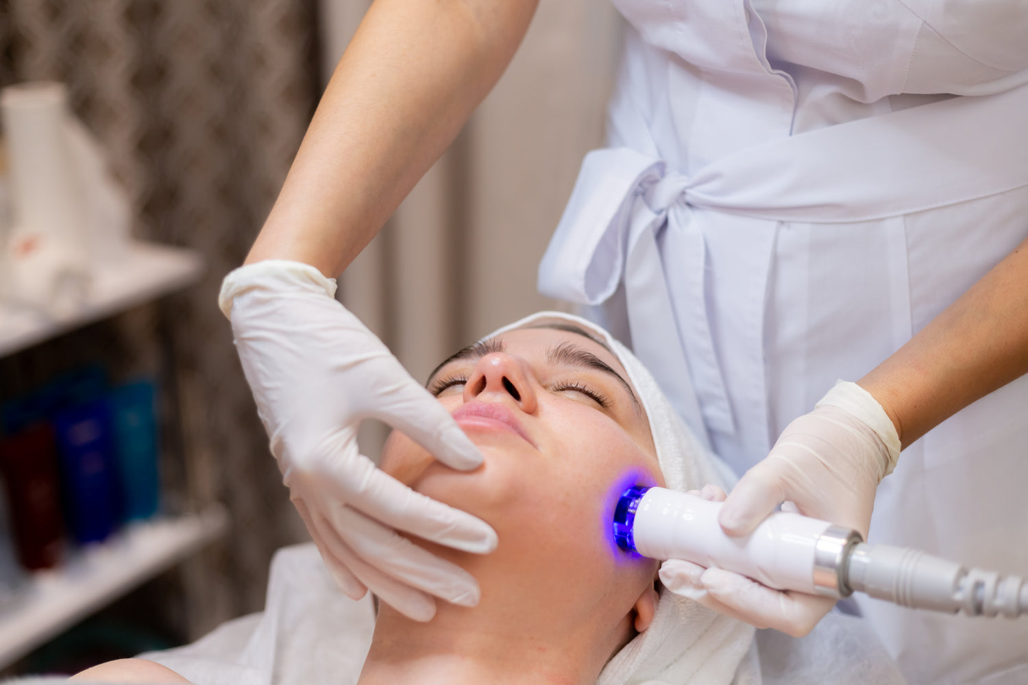 HYDRADERMABRASION Facial 